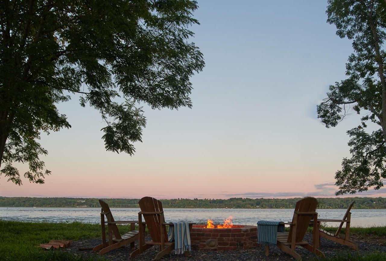 Hutton Brickyards Riverfront Hotel & Venue Кингстон Экстерьер фото
